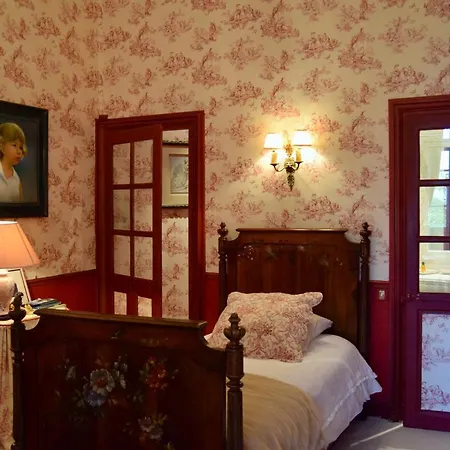 Chateau De Vaux Gasthof 5*