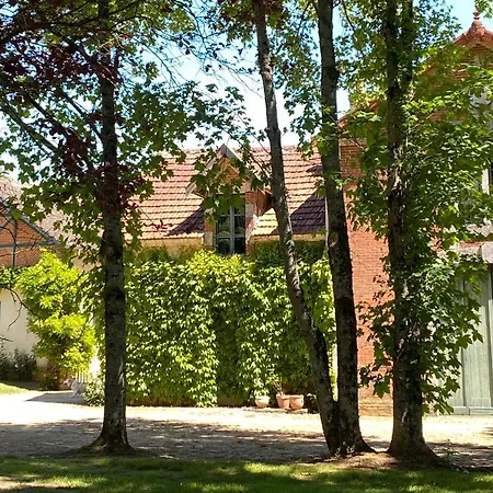 Chateau De Vaux 5*