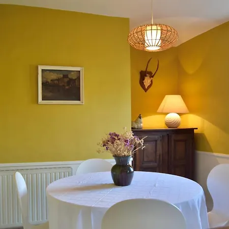 Chateau De Vaux 5* Yvré-lʼÉvêque