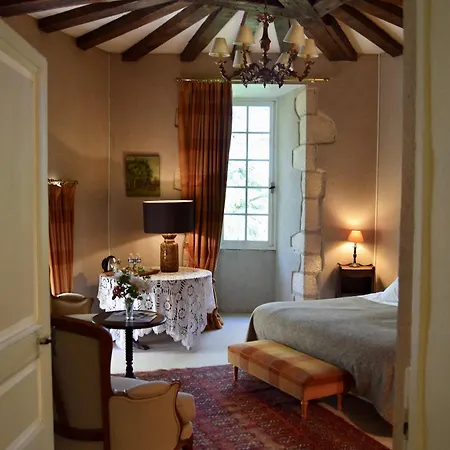 Chateau De Vaux Gasthof 5*