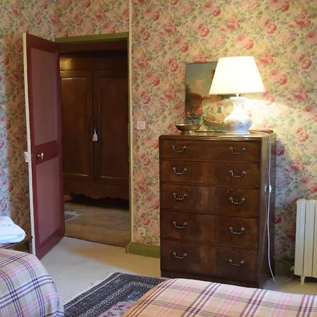 Chateau De Vaux Guest house Yvre-l'Eveque