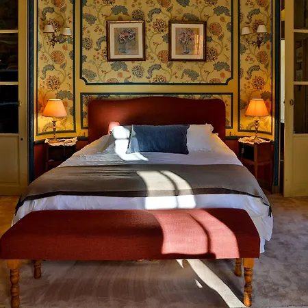 Chateau De Vaux 5*