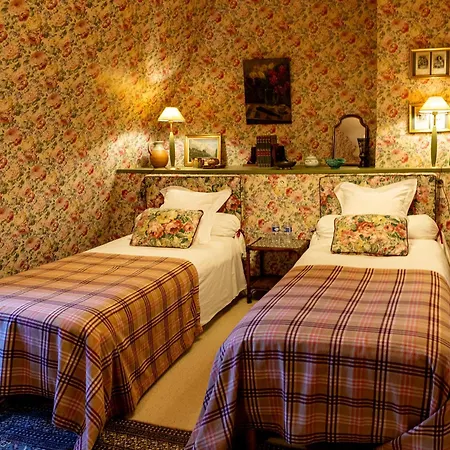 Chateau De Vaux 5* Yvre-l'Eveque