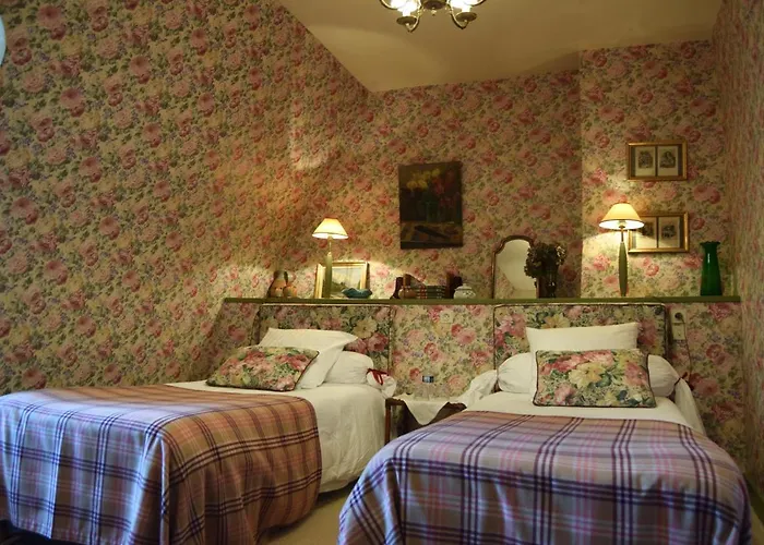 Chateau De Vaux Guest house