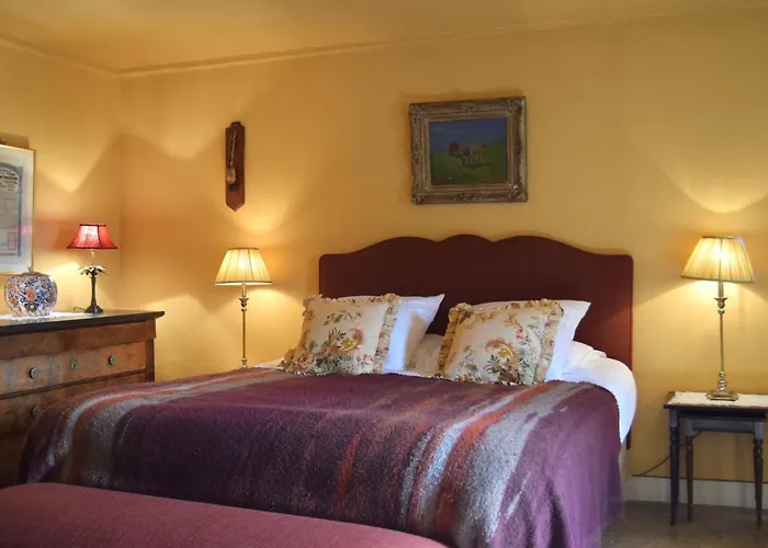 Chateau De Vaux Guest house Yvre-l'Eveque