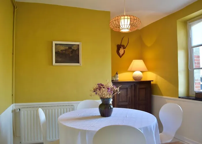 Chateau De Vaux 5* Yvre-l'Eveque