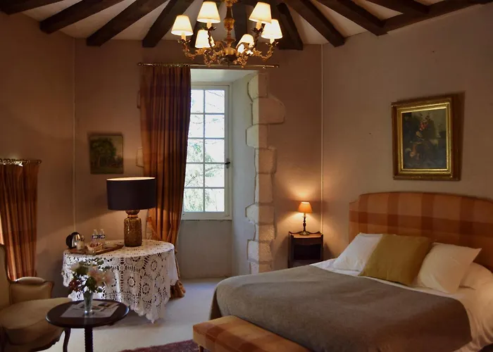 Chateau De Vaux Gasthof 5*