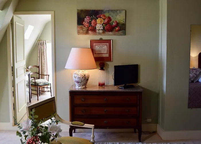 Chateau De Vaux 5* Yvré-lʼÉvêque