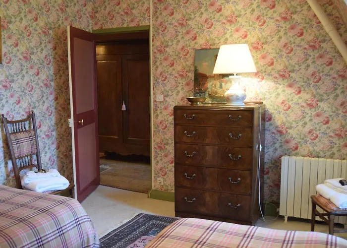 Chateau De Vaux Guest house Yvre-l'Eveque