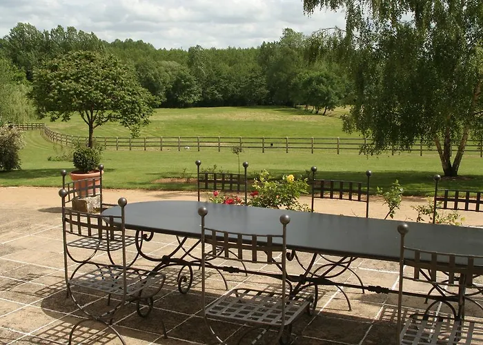 Chateau De Vaux Guest house