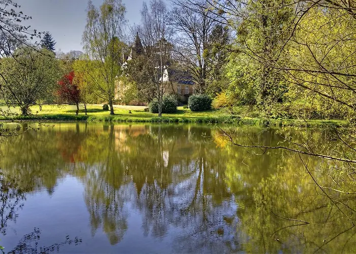 Guest house Chateau De Vaux 5*